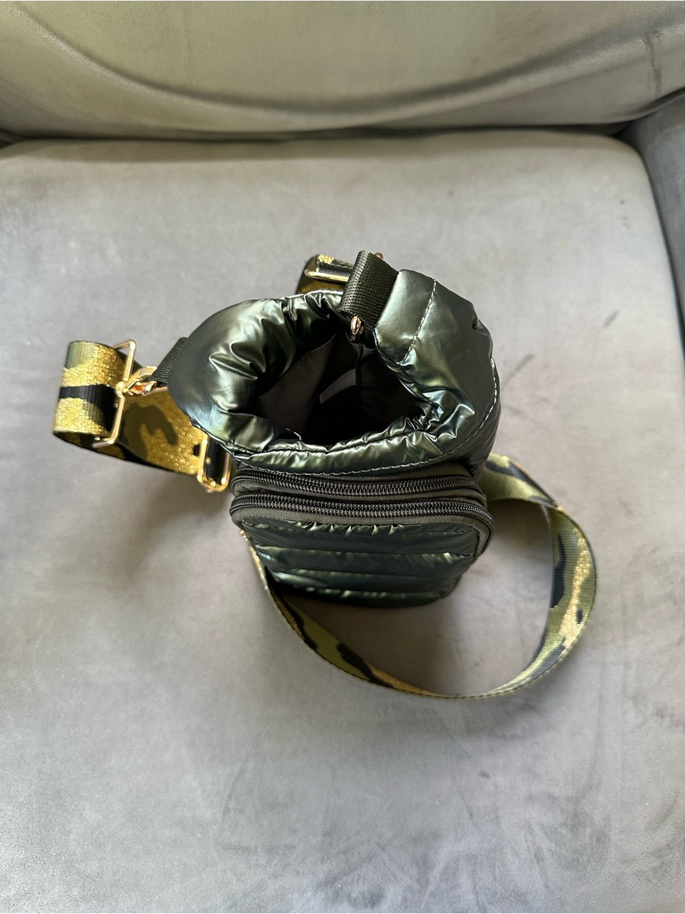 Quilted Olive Green Crossbody Bag with Camouflage Accent Strap - Picture 4 of 4